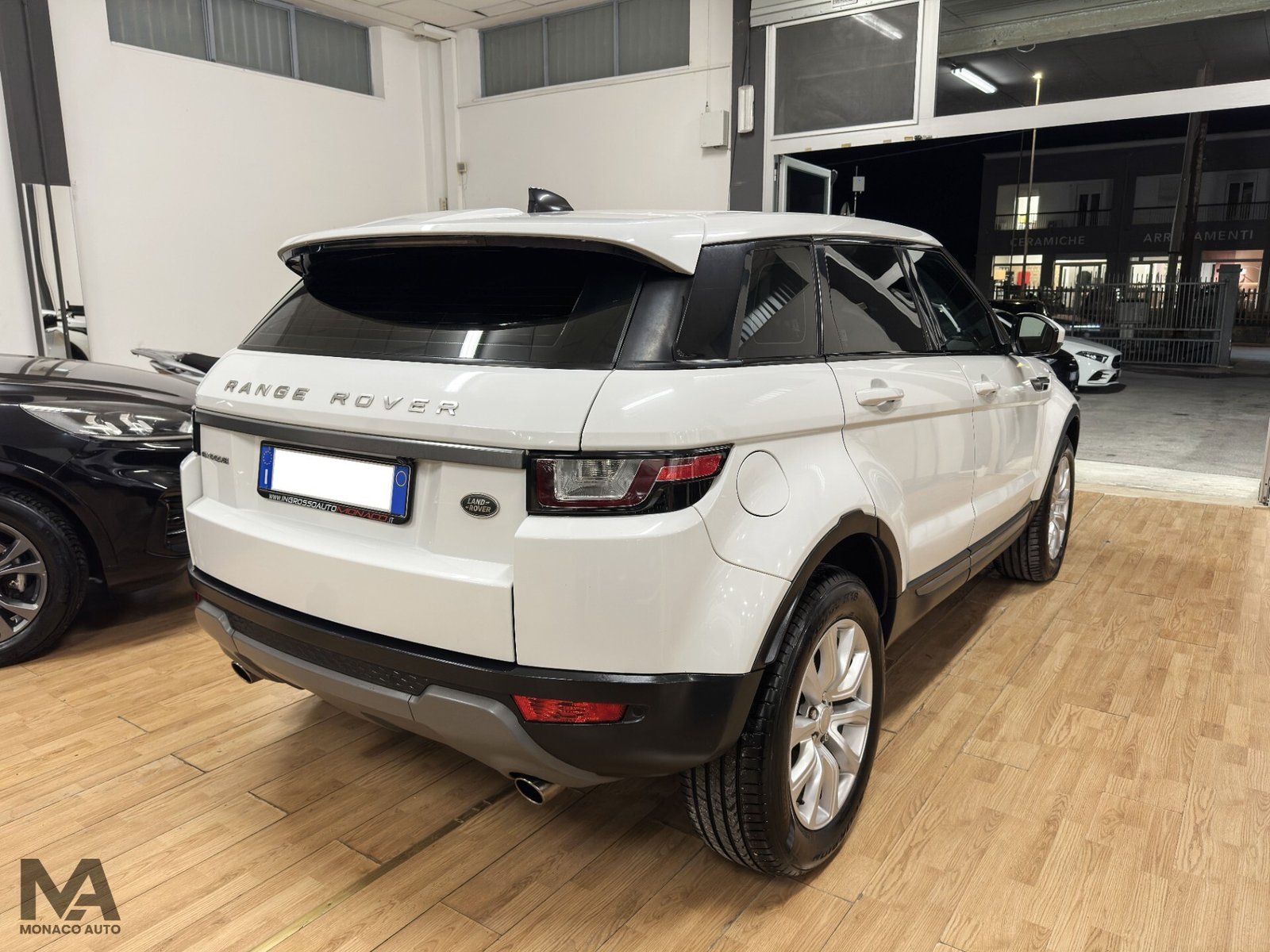 LAND ROVER R.R. EVOQUE PURE 2.0 TD 150CV 2018