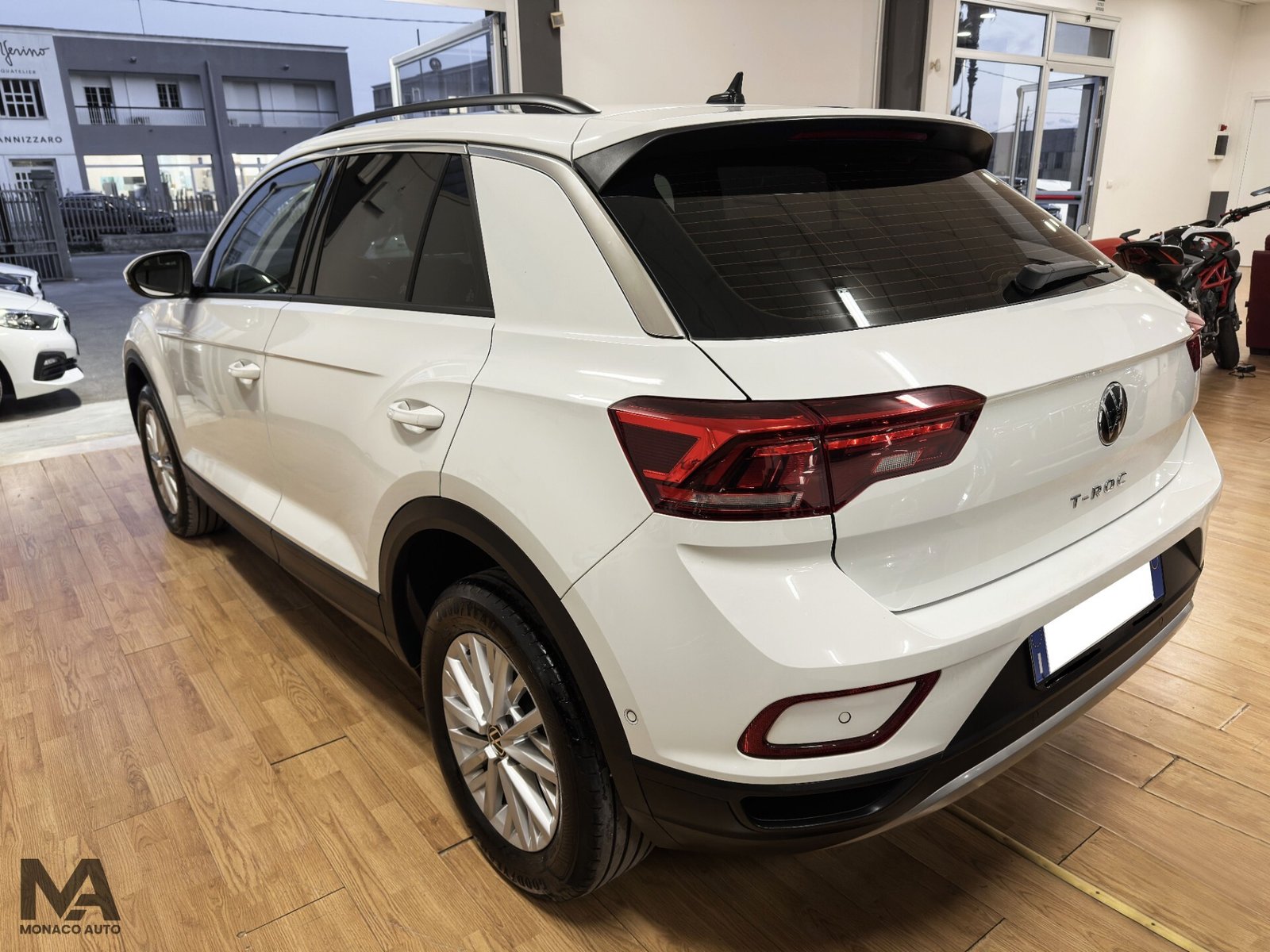 VOLKSWAGEN T-ROC LIFE 2.0 TDI DSG 150 CV 2023