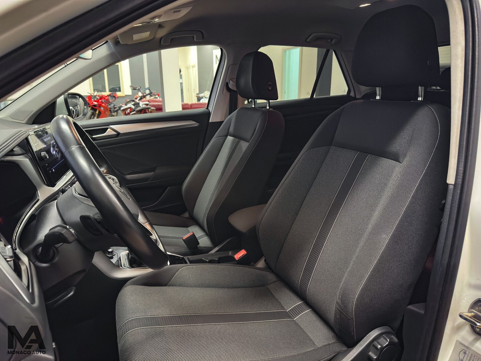 VOLKSWAGEN T-ROC LIFE 2.0 TDI DSG 150 CV 2023